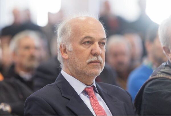 Φλωρίδης: “Βραχιολάκι” σε όσους είναι σε επιτήρηση για ενδοοικογενειακή βία