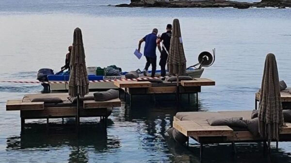 Επέμβαση Υπ. Οικονομικών, ΕΛΑΣ και ΑΑΔΕ στην παραλία της Αγίας Μαρίνας Ρόδου
