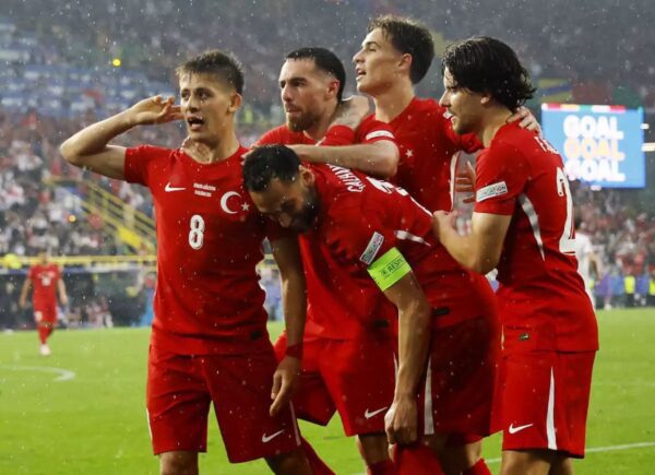 Tουρκία – Γεωργία 3-1: Τρομερό παιχνίδι με κερδισμένους τους Τούρκους για τον έκτο όμιλο στο Euro 2024