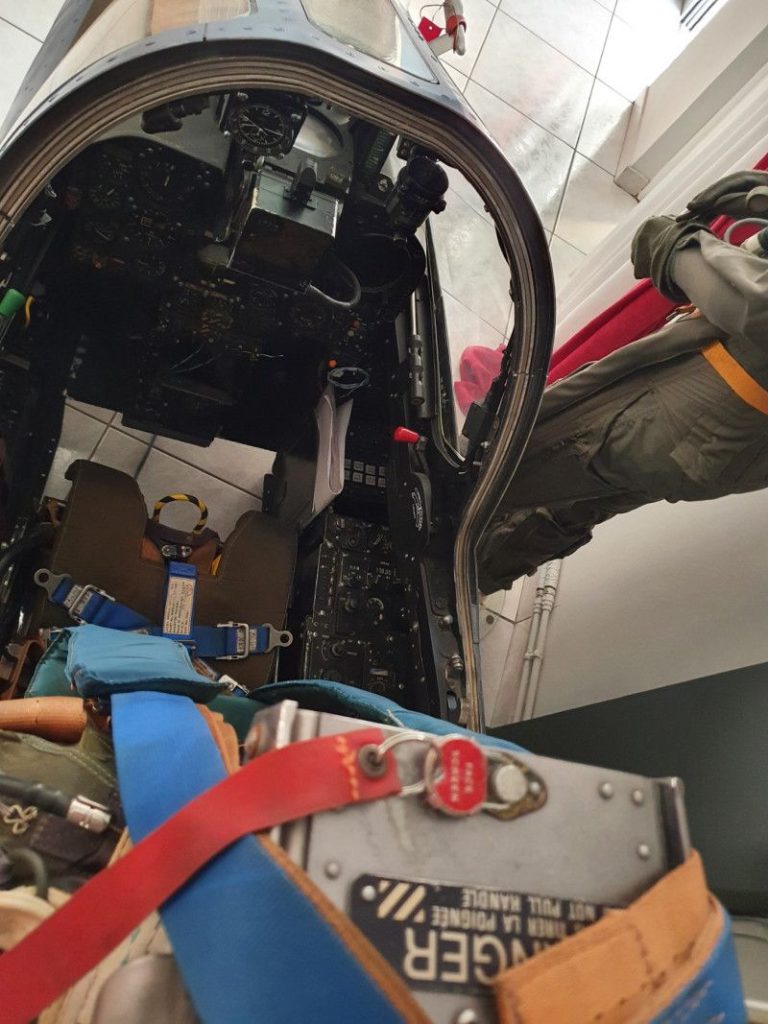 H αγάπη για έναν πατέρα- πιλότο της Πολεμικής Αεροπορίας γέννησε μια ιδέα που έγινε έργο ζωής