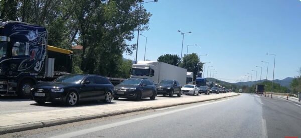 Προμαχώνας: 470 χιλ. τουρίστες πέρασαν τα σύνορα για τις Ελληνικές παραλίες -video