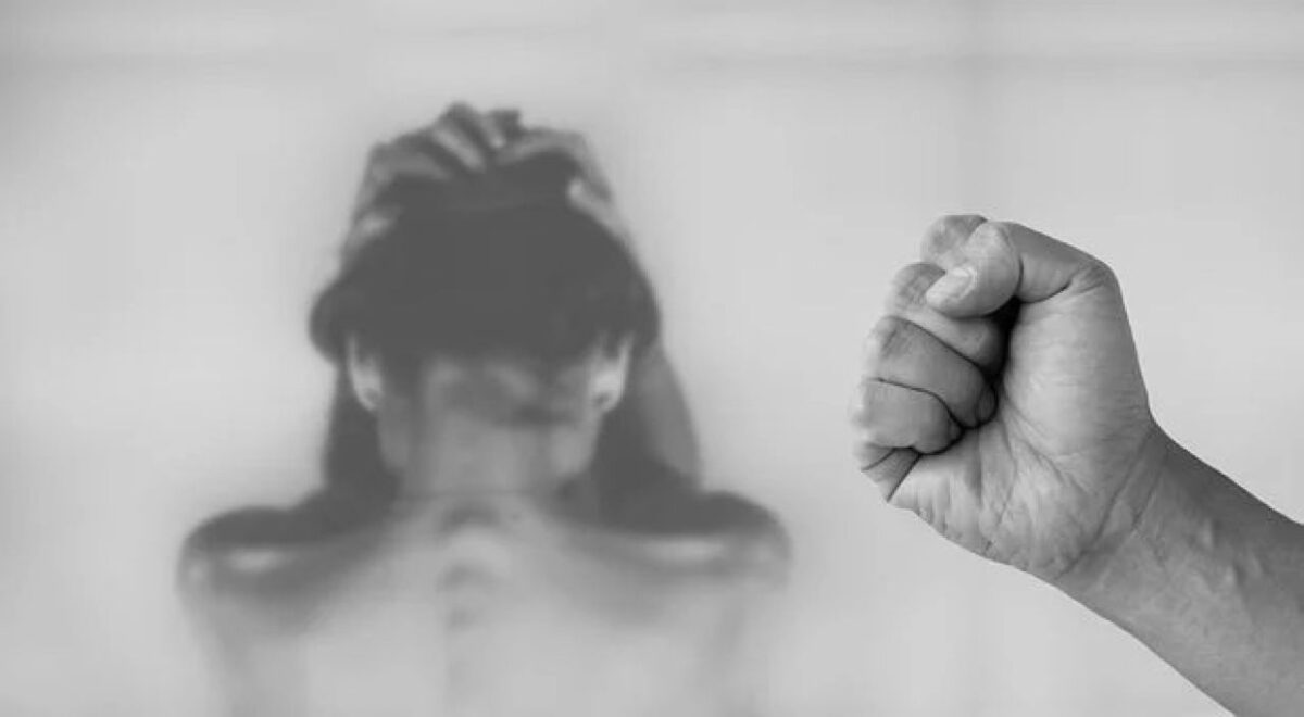 «Σήμερα θα γίνει γυναικοκτονία, θα σε τελειώσω» – Έδειρε την πρώην σύζυγό του για το κλιματιστικό