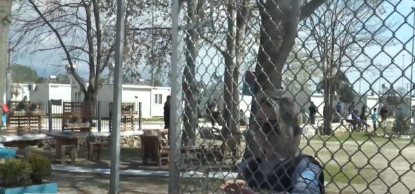 Σέρρες: Κρούσματα ηπατίτιδας και AIDS στην δομή φιλοξενίας προσφύγων