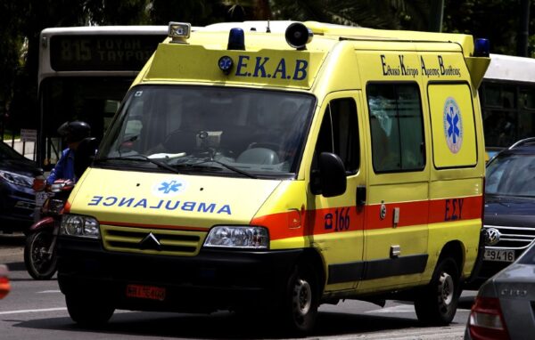 Ρέθυμνο: Μηχανόβιοι πέταξαν καυστικό υγρό στο πρόσωπο 26χρονου