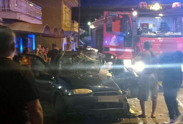 Καβάλα: Σφοδρή σύγκρουση επιβατικών στη Ν. Καρβάλη, δύο τραυματίες -φωτογραφίες