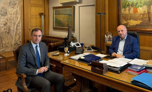 Ο Τάσος Χατζηβασιλείου στον Υπουργό Αγροτικής Ανάπτυξης για τα προβλήματα του πρωτογενούς τομέα στην Π.Ε. Σερρών
