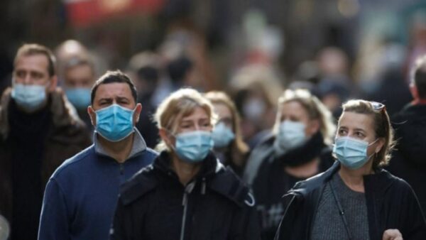 Ο κορωνοϊός προτιμά το καλοκαίρι και τον χειμώνα – Τι δείχνουν νέες μελέτες
