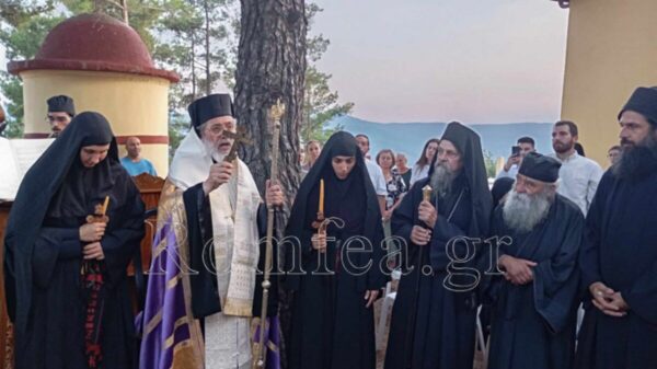 Δύο κουρές μοναχών στην Ιερά Μητρόπολη Σιδηροκάστρου