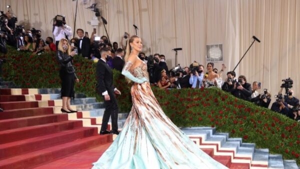 Το νέο τρέιλερ του «It Ends With Us» με την Μπλέικ Λάιβλι