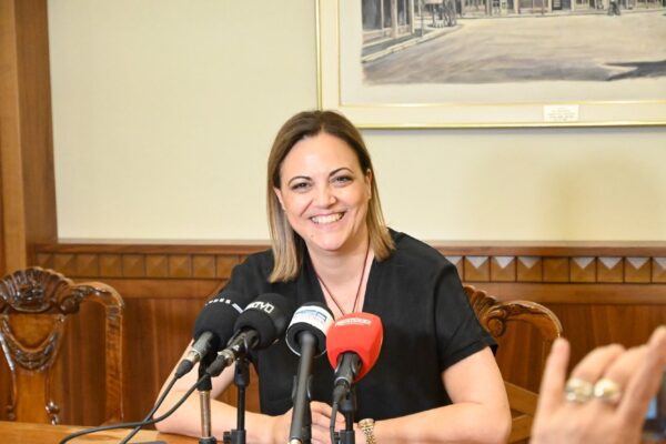 Β. Μητλιάγκα: «Ευελπιστούμε η πόλη να επιστρέψει σε μια κανονικότητα στις αθλητικές υποδομές»