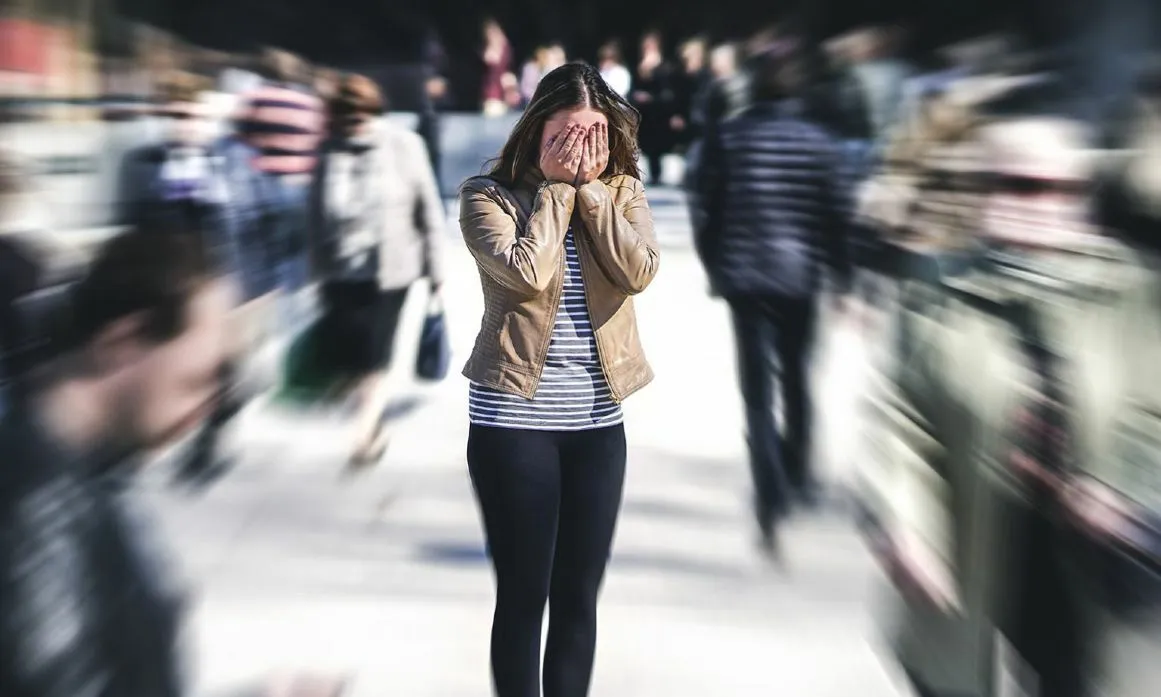 Ψυχολογία- Ποιες είναι οι ενδείξεις μίας κρίσης πανικού;