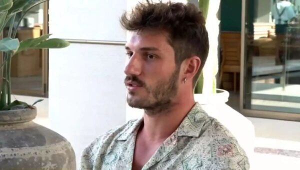 Ντάνιελ Νούρκα: «Είναι λίγο αδιάκριτη για μένα η ερώτηση που καταλήγει στο… πόσα έπαιρνες;»