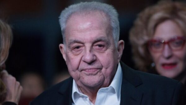 Στο νοσοκομείο με έμφραγμα ο πρώην υπουργός Αλέκος Φλαμπουράρης