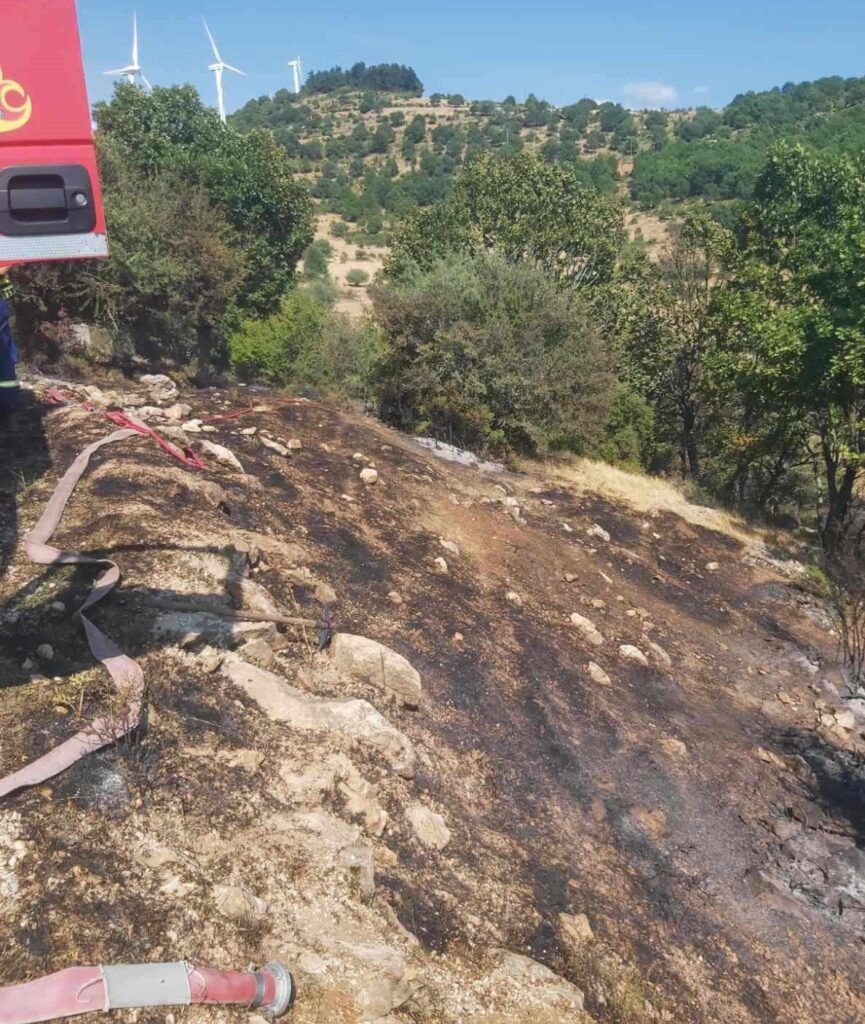 Σέρρες: Οριοθετήθηκε η φωτιά στο όρος Άγγιστρο
