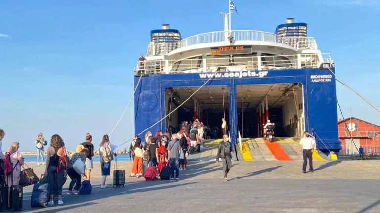 Θεσσαλονίκη: "Πρεμιέρα" σήμερα για την ακτοπλοϊκή σύνδεση της πόλης με τα νησιά των βόρειων Σποράδων