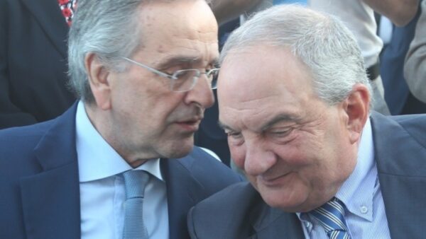 Ομιλίες από Αντ. Σαμαρά και Κ. Καραμανλή στην παρουσίαση του βιβλίου «Οι Απόρρητοι Φάκελοι Καραμανλή» απόψε