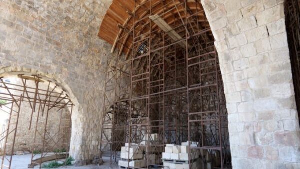 Ηράκλειο: Άνδρας έχασε τη ζωή του πέφτοντας από τα ενετικά τείχη