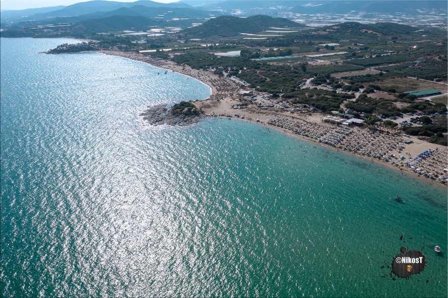 Αμμόλοφοι Καβάλας: Η εξωτική παραλία με την ψιλή άμμο και τα κρυστάλλινα νερά