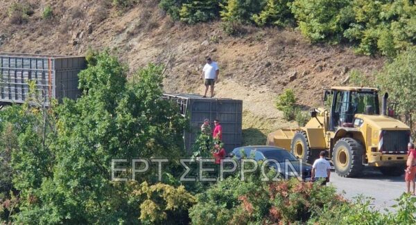 Δήμος Βισαλτίας: Ανατροπή φορτηγού στον δρόμο Νιγρίτα προς Λαγκάδι