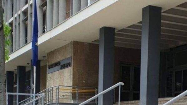 Ρατσιστική επίθεση σε 23χρονη από το Κονγκό μέσα σε αστικό λεωφορείο