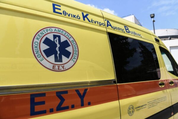Τραγωδία στον Ασπρόπυργο: Νεκρό 3χρονο παιδί που το καταπλάκωσε γκαραζόπορτα στο σπίτι