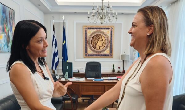Νάντια Γιαννακοπούλου από Σέρρες: "Επιτακτική η ανάγκη εκπόνησης ενός συνολικού εκσυγχρονισμού και ανάπτυξης της ελληνικής Περιφέρειας."