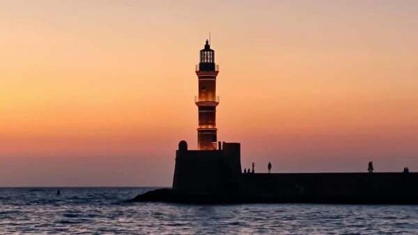 Φάρος Χανίων: Ένας από τους παλαιότερους φάρους, σήμα αναγνώρισης της πόλης σ’ όλο τον κόσμο- video