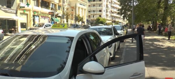 Σέρρες: Αντιδράσεις οδηγών ταξί για τα POS- "Δεν τα βγάζουν πέρα"- video