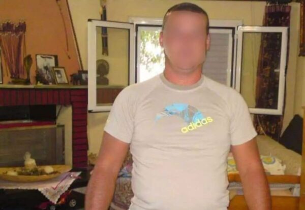 Κολωνός: Φρίκη με τη σύλληψη 44χρονου για τον βιασμό της 16χρονης φίλης του γιου του σε εγκαταλελειμμένο οικόπεδο