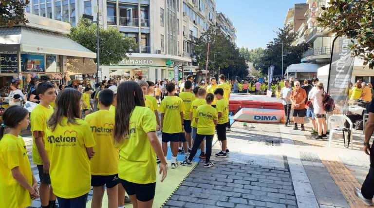 Αθλόραμα Στίβου στον Δήμο Σερρών - Συμμετείχαν 850 μαθητές - Βραβεύτηκε ο Ολυμπιονίκης Κώστας Φιλιππίδης