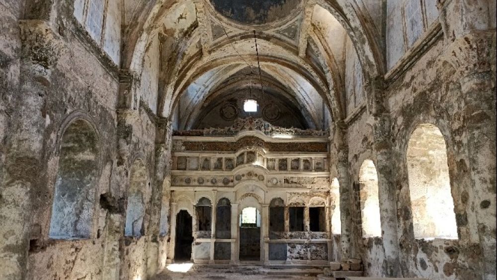 Το Λεβίσσι των Ρωμιών, ένα μικρασιατικό χωριό σμιλεμένο στο βράχο