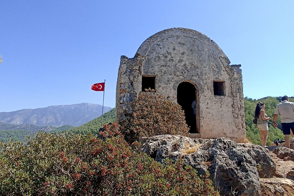 Το Λεβίσσι των Ρωμιών, ένα μικρασιατικό χωριό σμιλεμένο στο βράχο