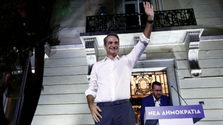 Κυρ. Μητσοτάκης: Όσο πλατύτερα απλώνονται τα κλαριά της ΝΔ, τόσο δικαιώνουν την ισχύ που έχουν οι ρίζες της