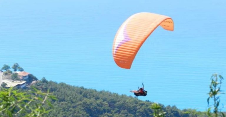 Τραγωδία στη Θεσσαλονίκη: Νεκρός ο άνδρας που έπεσε ενώ έκανε παραπέντε