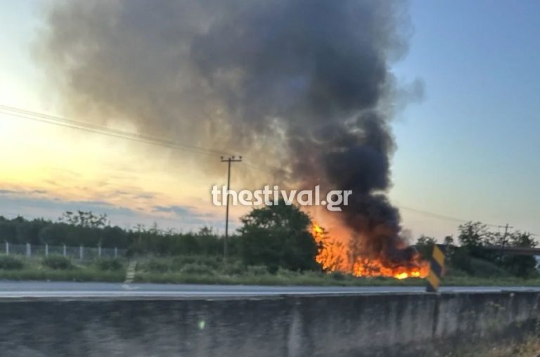 Θεσσαλονίκη: Παρανάλωμα του πυρός εν κινήσει αυτοκίνητο – Επί τόπου η Πυροσβεστική