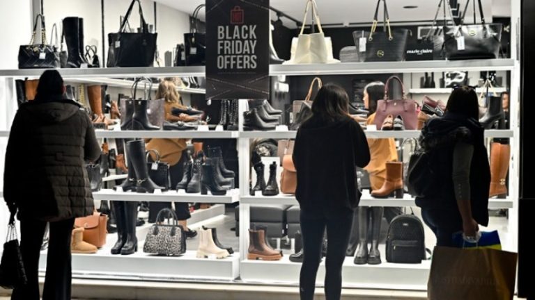 Black Friday: Πότε πέφτει φέτος, τι πρέπει να προσέξουν φέτος οι καταναλωτές