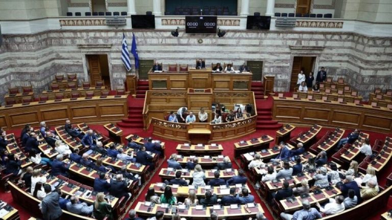 Η ανθρωπογεωγραφία του Κοινοβουλίου μετά την αποχώρηση των Γ. Πούλου και Θ. Τζάκρη από την ΚΟ ΣΥΡΙΖΑ-ΠΣ