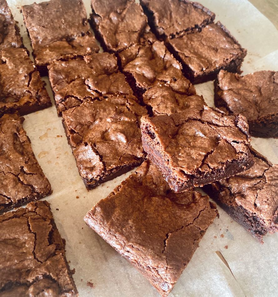 Φτιάξε πανεύκολα vegan brownies με σοκολάτα