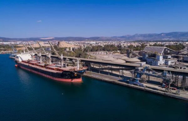 Νεκρός εντοπίστηκε ναυτικός στο λιμάνι της Ελευσίνας - Αναζητούνται τα αίτια