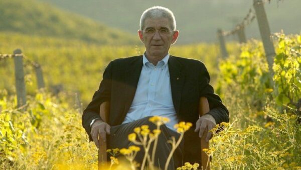 Σήμερα η πολιτική κηδεία του Γ. Μπουτάρη - Για τρεις ώρες η σορός στο δημαρχιακό μέγαρο