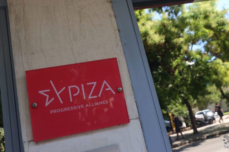 ΣΥΡΙΖΑ: Η πλειοψηφία προσπαθεί να αποκλείσει οργανώσεις μελών και εκλεγμένους συνέδρους, λέει η πλευρά Κασσελάκη – Χυδαία ψέματα, απαντούν κύκλοι του κόμματος