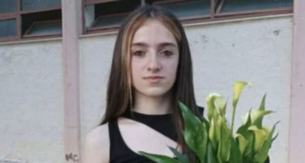 Αγρίνιο - Συγκλονίζει η μητέρα της Χαριτίνης: «Η Χαριτίνη πάλεψε πολύ – Είμαστε αποτελειωμένοι»