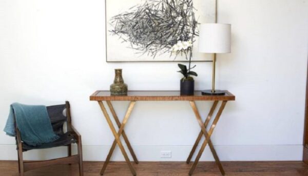 5 tips για να διακοσμήσετε την κονσόλα της εισόδου σαν επαγγελματίας