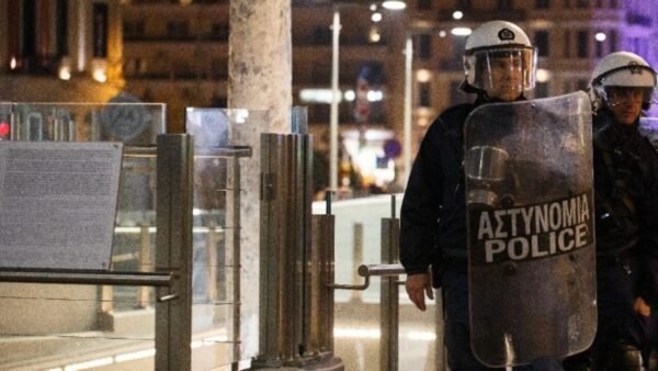 Επέτειος Γρηγορόπουλου: Στις 112 οι συλλήψεις από τα χθεσινά επεισόδια στη Θεσσαλονίκη – Οι τρεις ανήλικοι