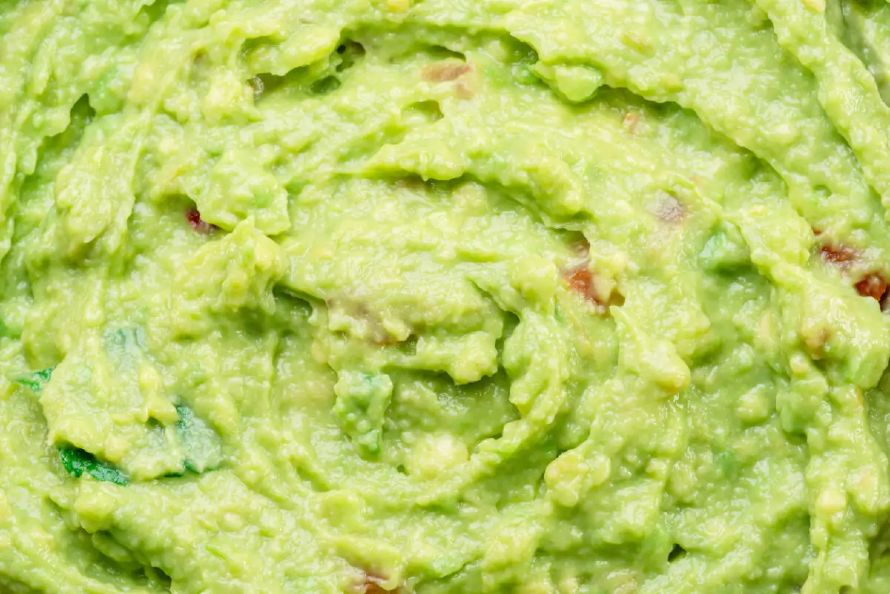 Το καλύτερο και πιο εύκολο guacamole: Το αγαπημένο ορεκτικό της παρέας