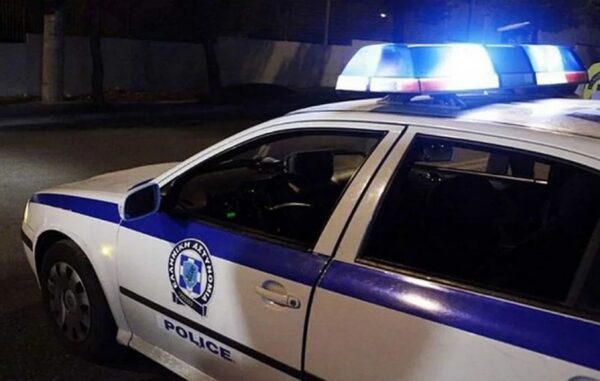 Σε σοβαρή κατάσταση η 29χρονη που δέχθηκε επίθεση στα Εξάρχεια, κινδυνεύει να χάσει το μάτι της – Γνώριμος των Αρχών ο δράστης