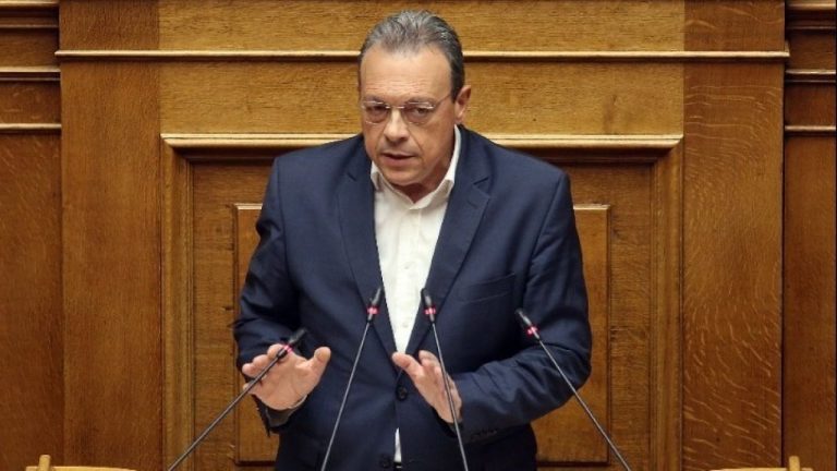 Σ. Φάμελλος: Η ακρίβεια και τα υπερκέρδη, το βασικό πολιτικό επίδικο της εποχής