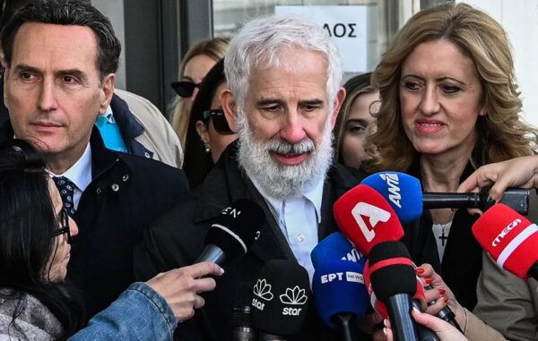 Ξεσπούν οι δικηγόροι του Πέτρου Φιλιππίδη μετά την εγκύκλιο του Αρείου Πάγου – «Θεσμικά πρωτοφανής ενέργεια»