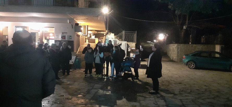 Το φωτισμένο πουρνάρι της Σκλίβανης