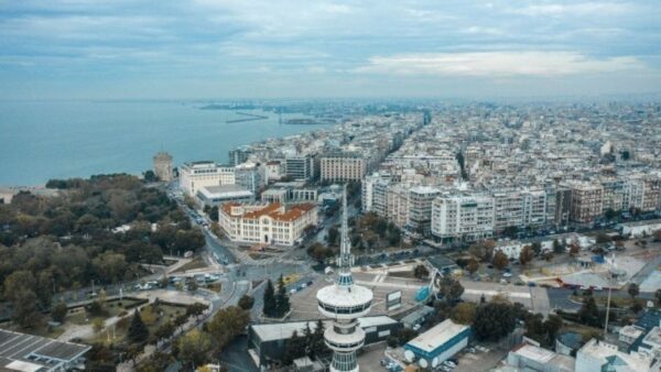 Σκυλάκια στην «υπηρεσία» κυκλωμάτων επαιτείας